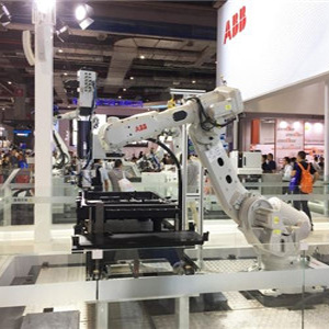 China becomes the world's largest robot market Li Yizhong proposes to strengthen independent innovation